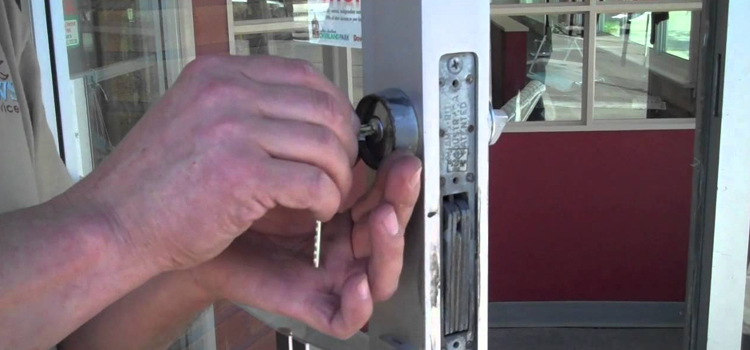 commercial door lock repair Huron